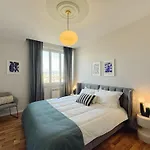 Modern High Floor With Park View