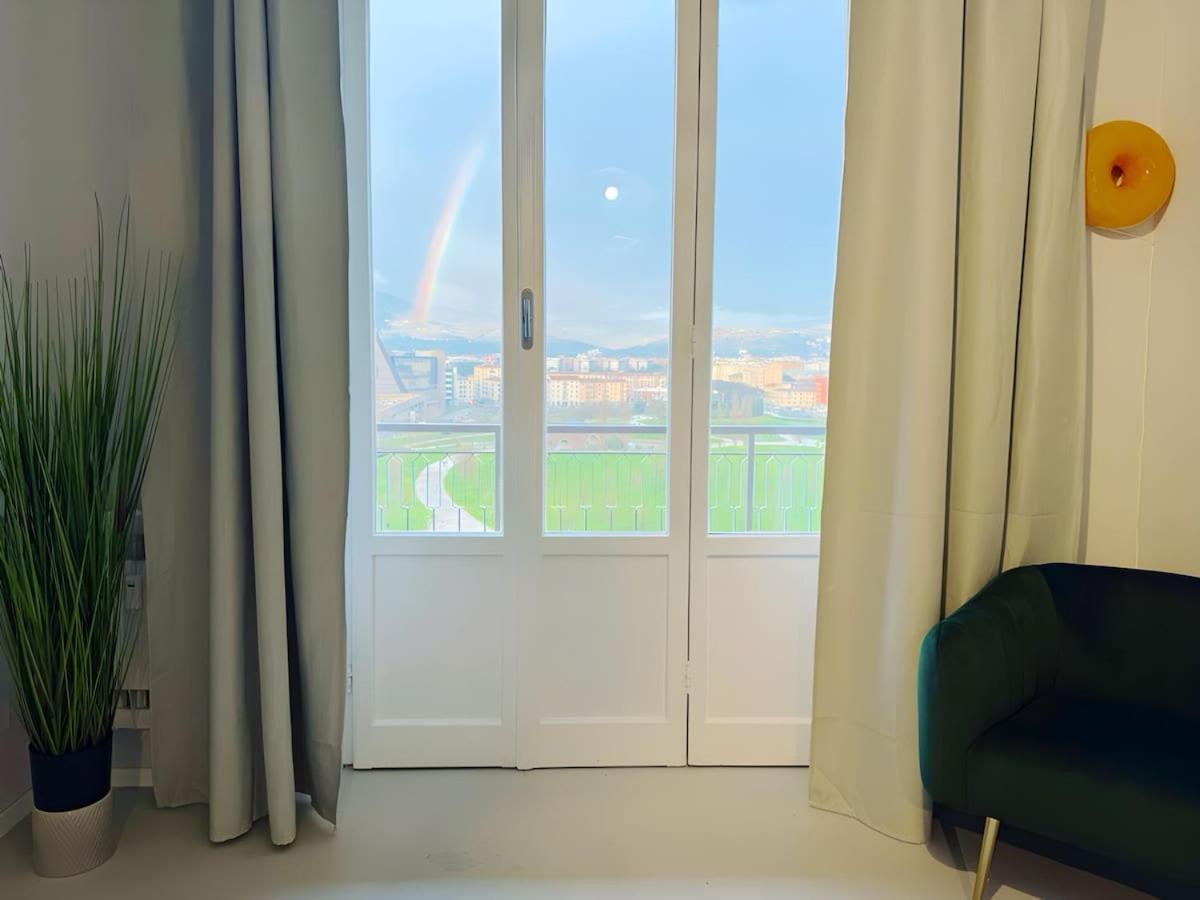 Apartment Modern High Floor With Park View Florence