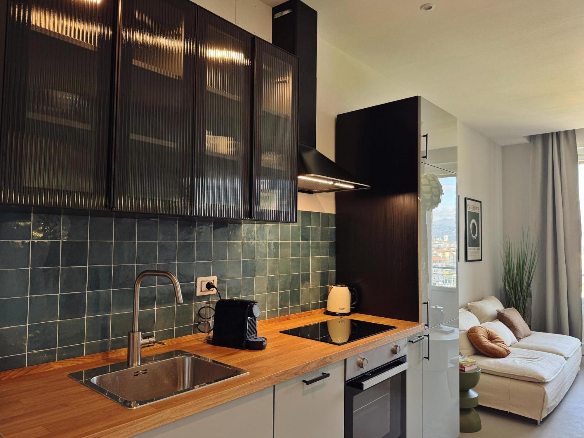 Modern High Floor With Park View Appartement *